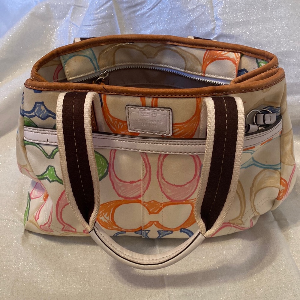 Authentic Coach handbag. Clean slightly used.